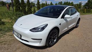 Tesla Model 3 Tesla 3 LongRange Refresh sedan