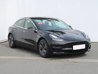 Tesla Model 3 Long Range 4WD 78kWh 324kW sedan