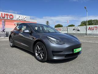 Tesla Model 3 0,0 SR 208KW, DPH, Model 2023 sedan