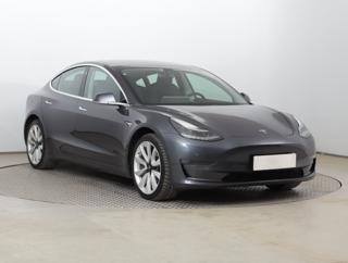 Tesla Model 3 Long Range 4WD 78kWh 324kW sedan