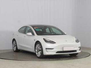 Tesla Model 3 Long Range 4WD 78kWh 324kW sedan