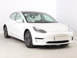 Tesla Model 3 Long Range 4WD 78kWh 324kW sedan