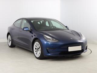 Tesla Model 3 Long Range 4WD 78kWh 324kW sedan