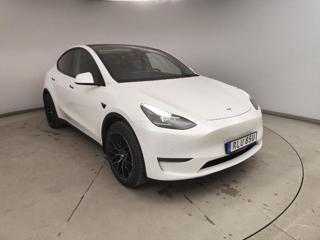 Tesla Model Y LongRange + 2 sady kol SUV