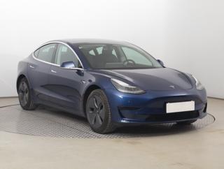 Tesla Model 3 Std Range Plus 52kWh 239kW sedan