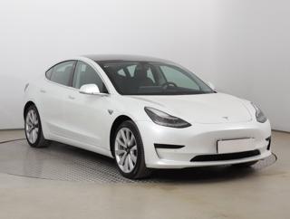 Tesla Model 3 Std Range Plus 52kWh 239kW sedan