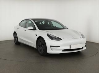 Tesla Model 3 Long Range 4WD 82kWh 324kW sedan