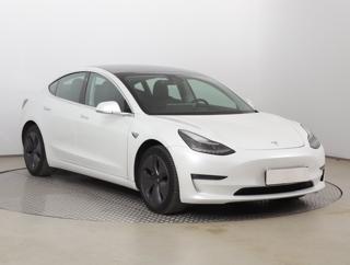 Tesla Model 3 Long Range 4WD 78kWh 324kW sedan