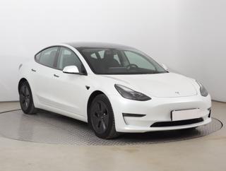 Tesla Model 3 Long Range 4WD 79kWh 366kW sedan