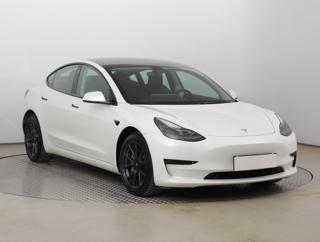 Tesla Model 3 Standard Range 60kW 208kW sedan