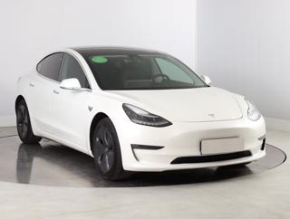 Tesla Model 3 Long Range 4WD 78kWh 324kW sedan