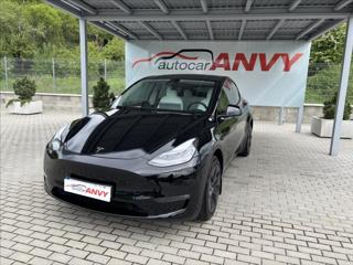 Tesla Model Y AWD,ČR,1MAJ,PANO SUV