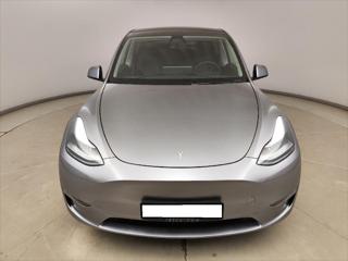 Tesla Model Y LR AWD BERLÍN TAŽNÉ R21 2X ALU SUV