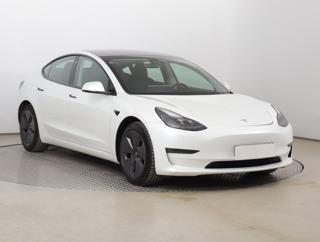 Tesla Model 3 Long Range 4WD 74kWh 324kW sedan