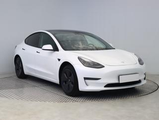 Tesla Model 3 Long Range 4WD 82kWh 324kW sedan