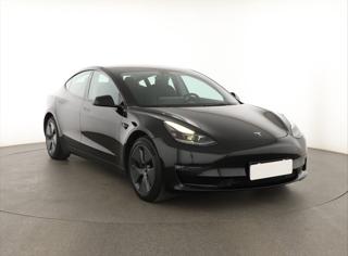 Tesla Model 3 Long Range 4WD 74kWh 324kW sedan