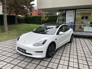 Tesla Model 3 Standart Range Plus LFP sedan