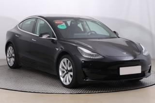 Tesla Model 3 Long Range 4WD 78kWh 366kW sedan