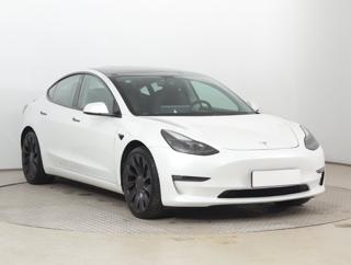 Tesla Model 3 Performance 82kWh 377kW sedan