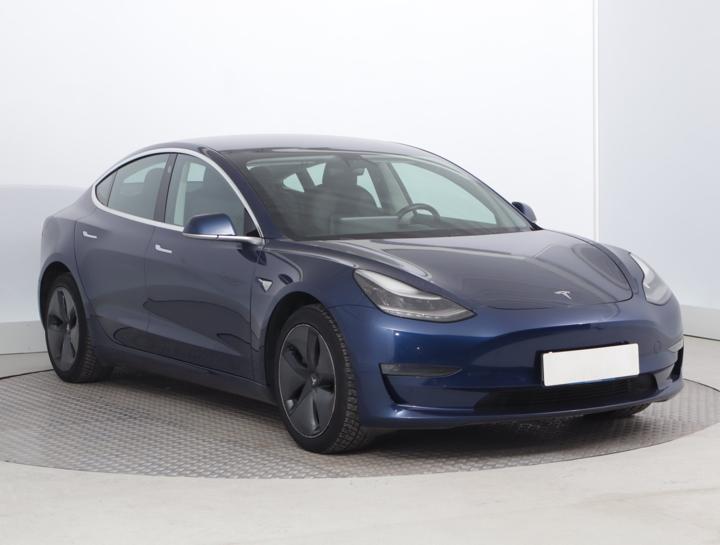 Tesla Model 3 - ilustrační obrázek