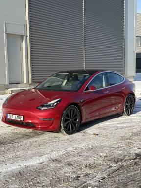 Tesla Model 3 2020, 158 kW sedan