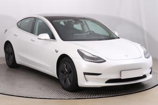 Tesla Model 3 Long Range 4WD 78kWh 361kW sedan