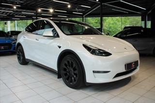 Tesla Model Y Long Range Dual Motor AWD Tažné SUV