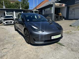 Tesla Model 3 Performance Dual AWD sedan