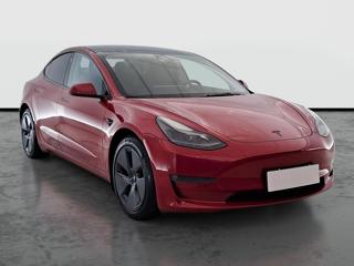 Tesla Model 3 Long Range 4WD 79kWh 366kW sedan
