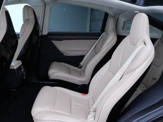 Tesla Model X 90D 386kW Tažné SoH 83,4% SUV - Foto 20