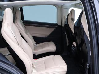 Tesla Model X 90D 386kW Tažné SoH 83,4% SUV - Foto 17