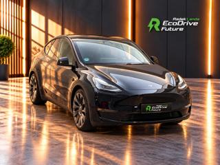 Tesla Model Y Tepelné čerpadlo + autopilot SUV