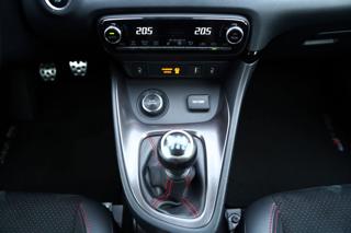 Toyota Ostatní GR 1.6L Turbo/265 PS/4WD/ČR hatchback - Foto 25