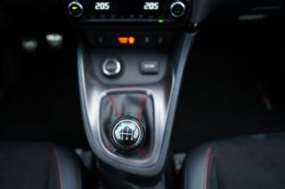 Toyota Ostatní GR 1.6L Turbo/265 PS/4WD/ČR hatchback - Foto 26