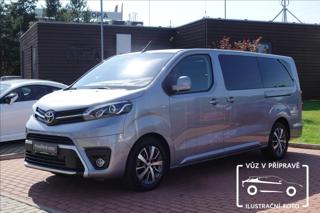 Toyota ProAce Verso 2,0 D-4D  Family Comfort NAVI L2 8S minibus