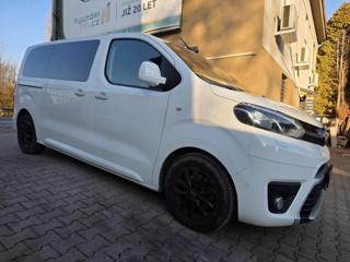 Toyota ProAce 2.0-KAMERA-TAŽNÉ 1,9t-XENONY MPV - Foto 5