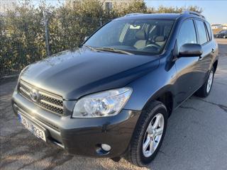 Toyota RAV4 2,2 D-4D 100KW4x4 KLIMA SERVIS SUV