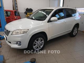 Toyota RAV4 2.2 D-4D, ČR SUV