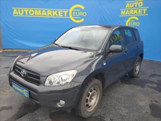 Toyota RAV4 2,2 D-4D 135 Base SUV