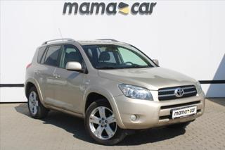 Toyota RAV4 2.2D-CAT 4X4 NAVI TAŽNÉ ČR SUV