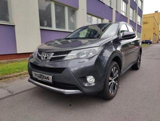 Toyota RAV4 2,2 D-4D 4WD / automat / SUV