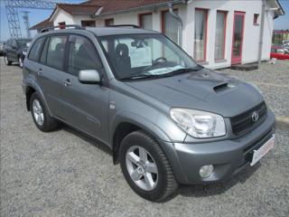 Toyota RAV4 2,0 D4D, 4x4,digiklima,tažné, SUV