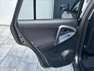 Toyota RAV4 2,0 158PS Life A/T 4x4 SUV - Foto 15