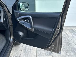 Toyota RAV4 2,0 158PS Life A/T 4x4 SUV - Foto 18