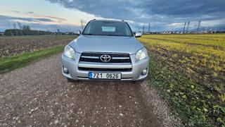 Toyota RAV4 2,2   2009 SUV