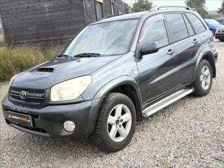 Toyota RAV4 2,0 D-4D 4X4 TAŽNÉ terénní