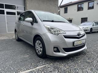 Toyota Verso 1,3 VVTi 73 Kw hatchback