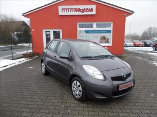 Toyota Yaris 1,3 VVTi 5 DV. NOVÁ STK Sol hatchback