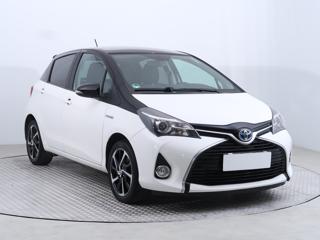 Toyota Yaris 1.5 Hybrid 74kW hatchback