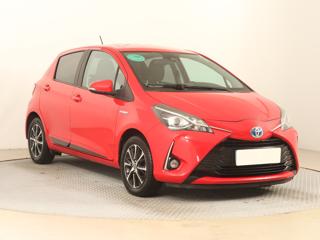 Toyota Yaris 1.5 Hybrid 74kW hatchback